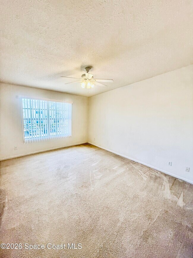 Building Photo - 2990 S Fiske Blvd