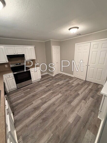 Building Photo - 1244 Winterwood Dr