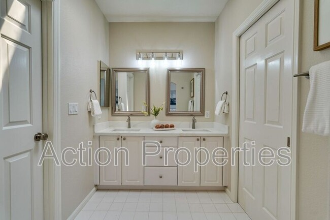 Building Photo - 20233 Joseph Cir