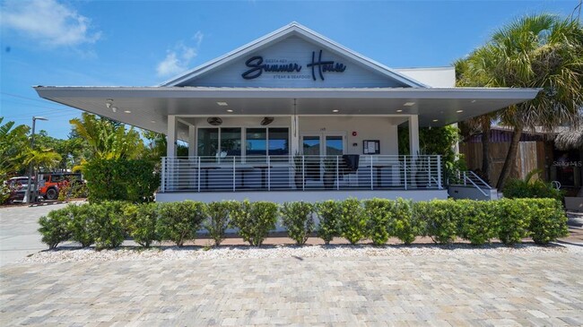 Building Photo - 4822 Ocean Blvd