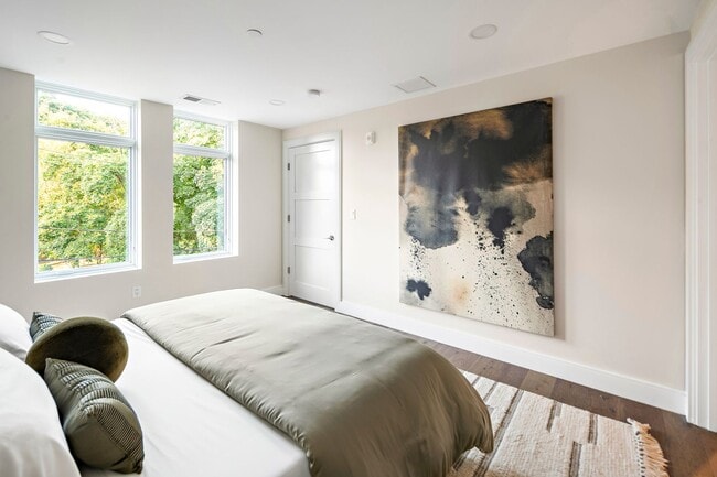 Building Photo - 1 Bed • 1.5 Bath • Garage Parking • New Luxury Building – Available now, February, March or April...