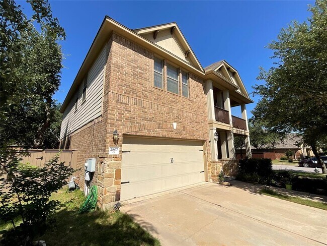 Primary Photo - 2807 Prosperity