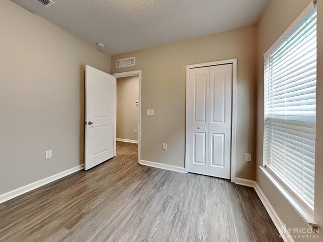 Building Photo - 1523 Scrub Jay Ct