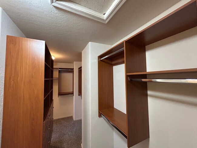 Building Photo - 11783 N 143rd Ave