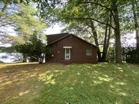 Building Photo - 94 Ice House Rd