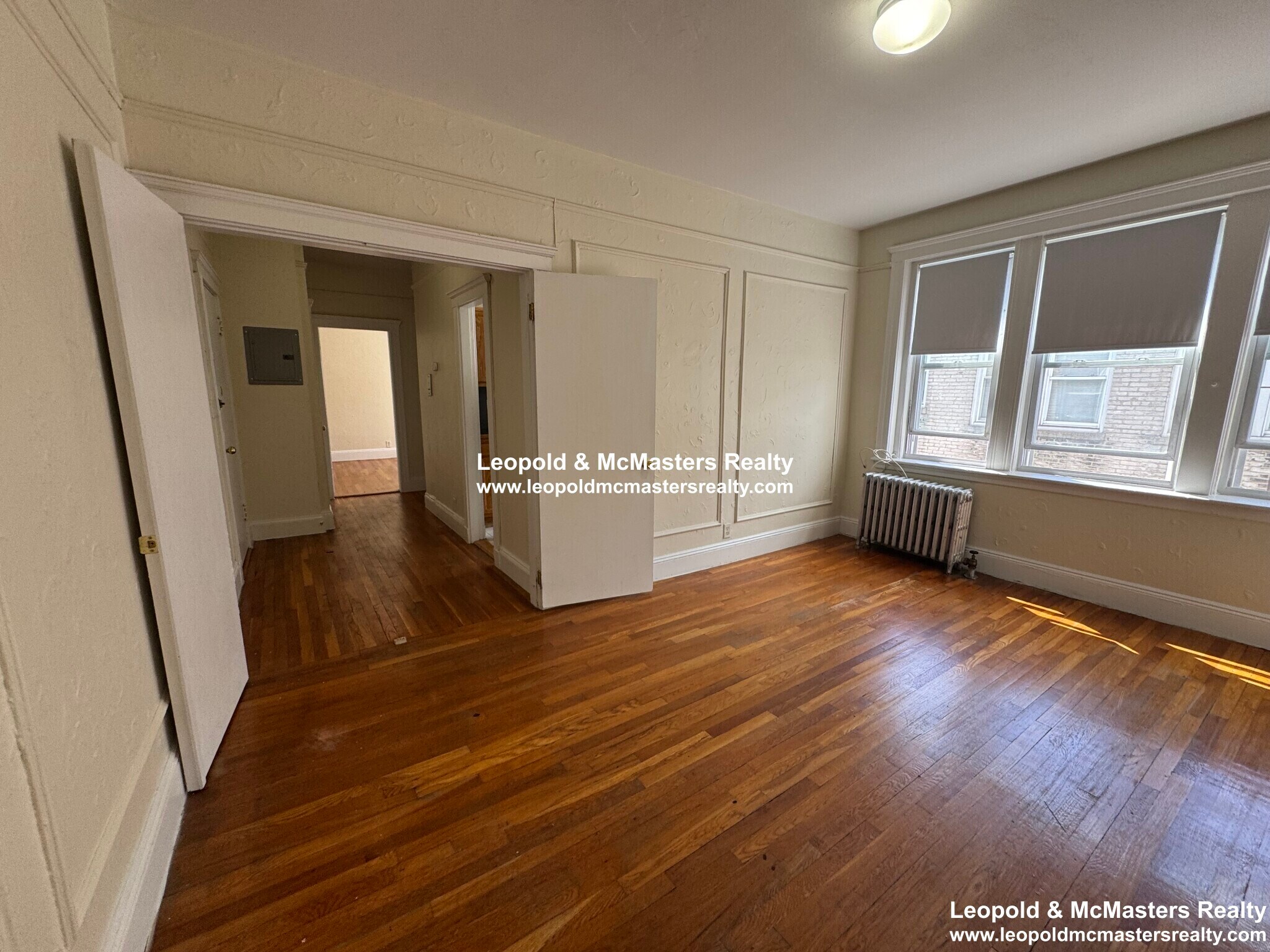 Building Photo - 309 Summit Ave