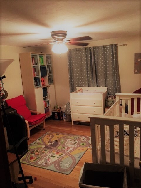 Building Photo - 130 Lacrosse St