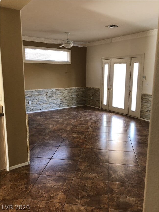 Building Photo - 3034 Seaford Peak Dr