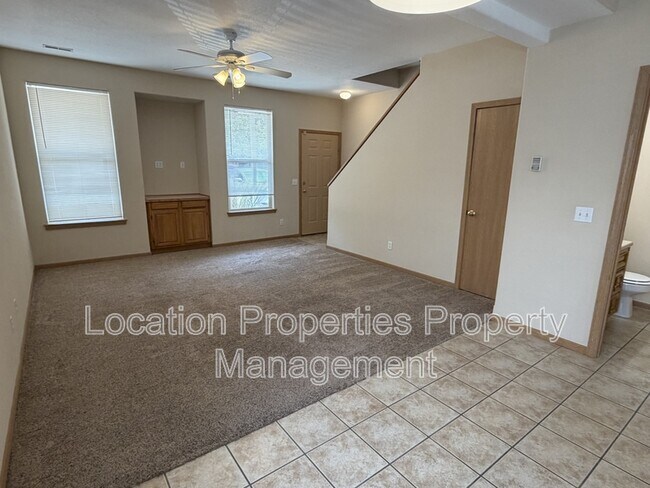 Building Photo - 2201 Westdale Rd