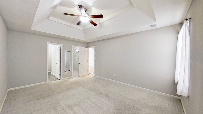 Building Photo - Beautiful Low Maintenance Executive Town Home Close to Gate 2 Fort Gordon