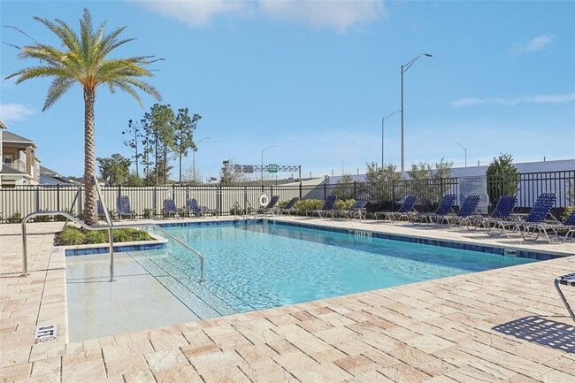 Building Photo - 710 Creeping Fig St