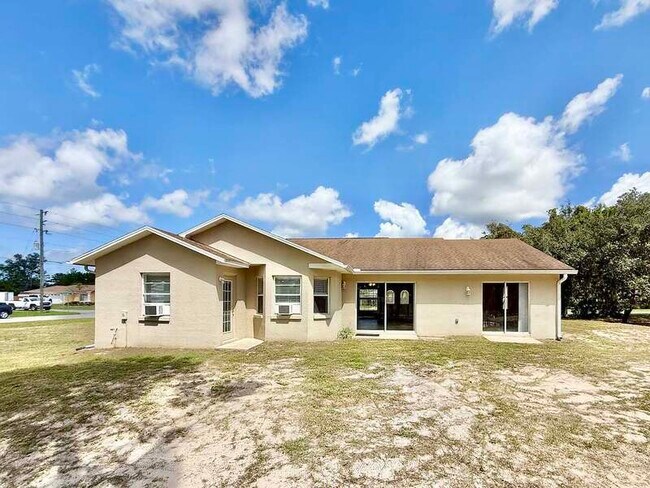 Building Photo - 10300 Noddy Tern Rd