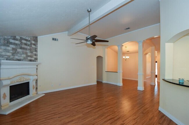 Building Photo - 14814 Cantor Cir