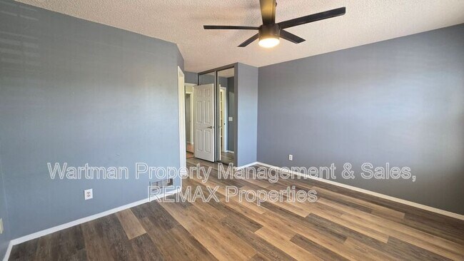 Building Photo - 4231 Charleston Dr