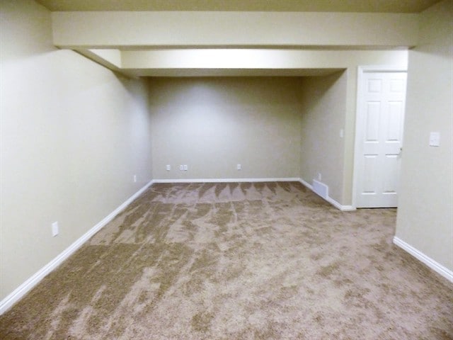 Building Photo - 385 Pommel Dr