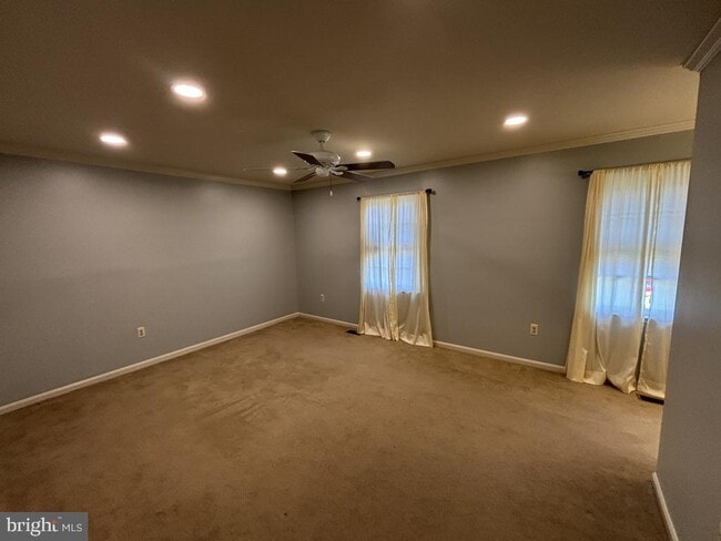 Building Photo - 7802 Byrds Nest Pass