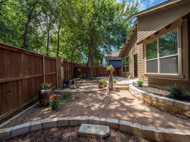 Building Photo - 6009 Wilcott Ct