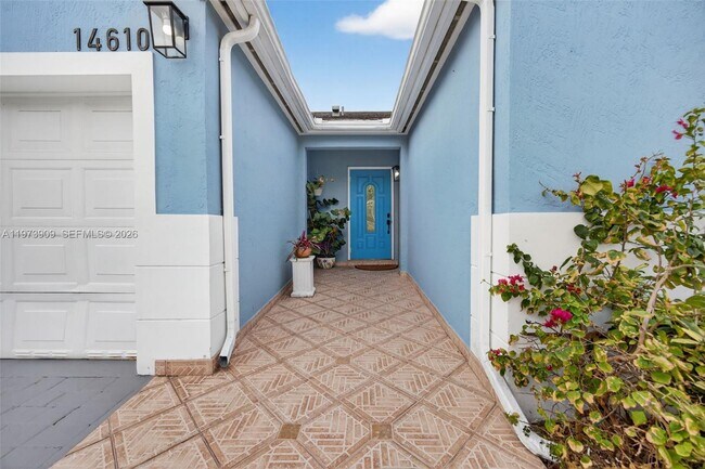 Building Photo - 14610 SW 145th Pl