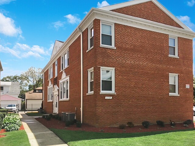Primary Photo - 1137 Augusta St