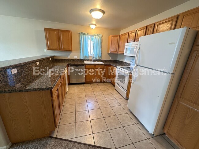 Building Photo - 488 Coronado Ct