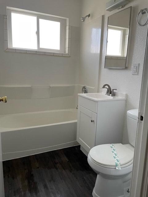 Building Photo - 2100 Daley Street