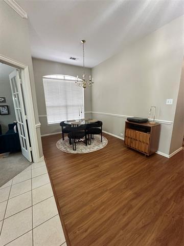 Building Photo - 2450 Streamside Ct