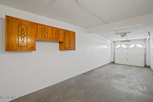 Building Photo - 481 Rio Arriba Dr