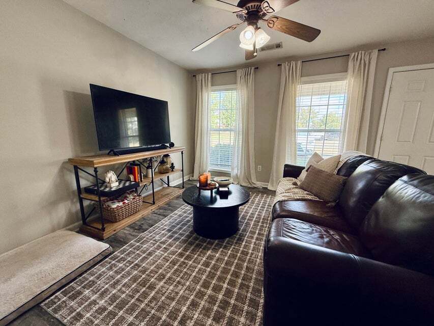 Building Photo - 1505 Gun Club Rd