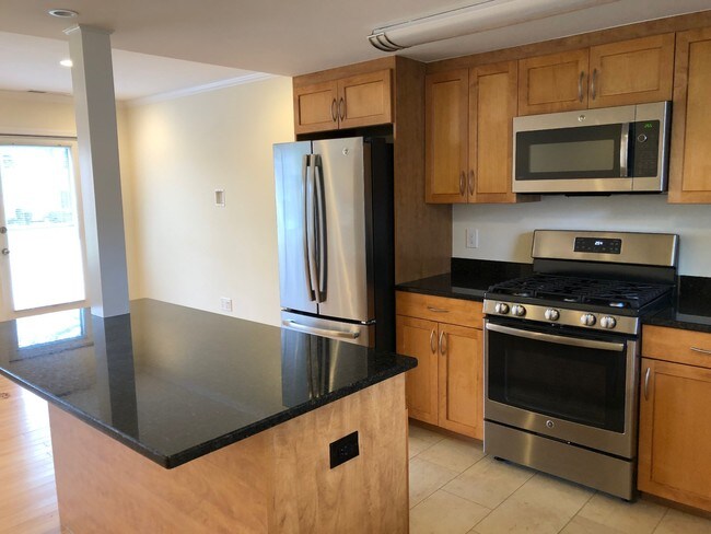 Building Photo - 50 Gerry Rd