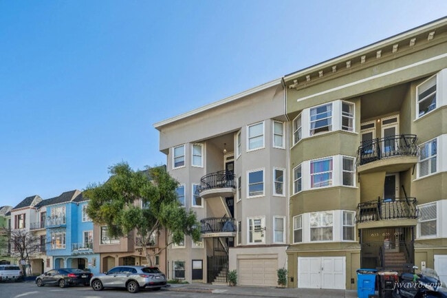 Building Photo - 629 Capp St