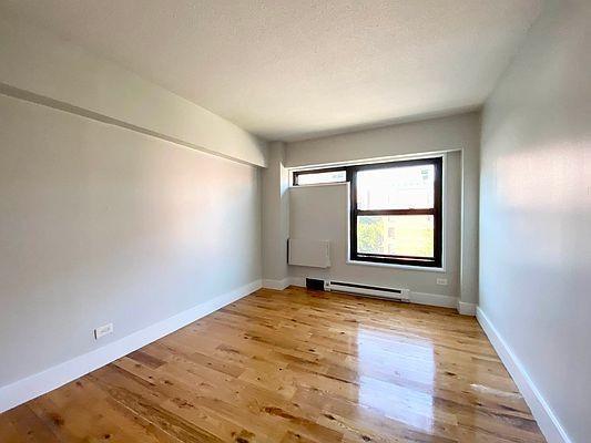 Building Photo - 3 bedroom in New York NY 10027