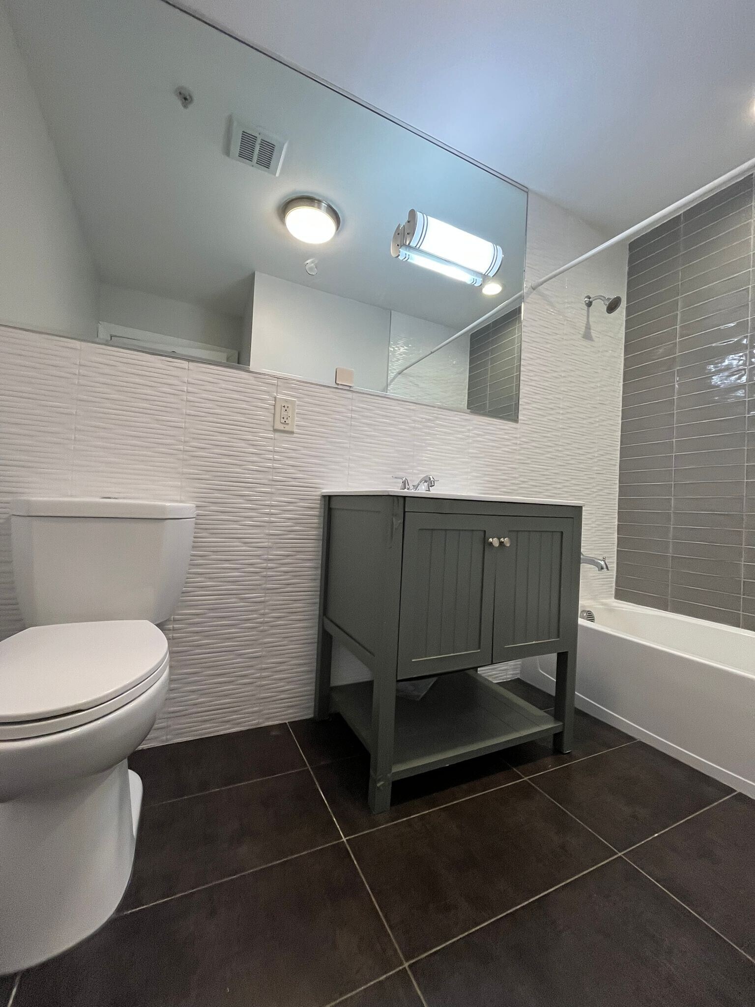 Building Photo - 41 Clifton Pl