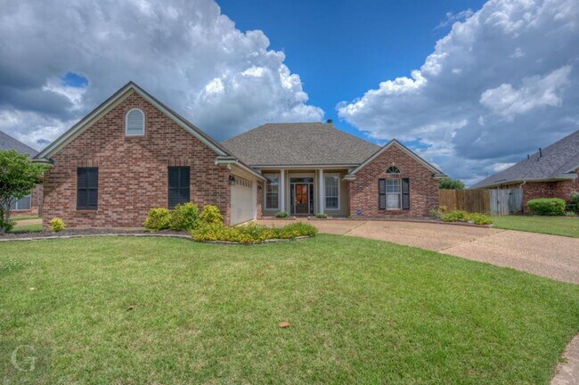 Primary Photo - 1537 Nottoway Pl