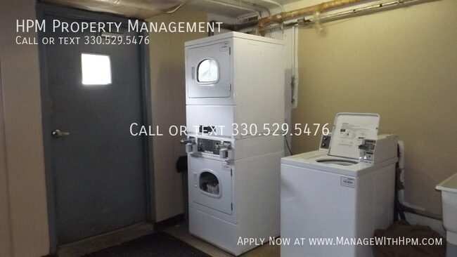 Building Photo - 841 SilverMeadow 202