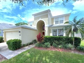 Building Photo - Spacious 5BR/3.5BA Home with Huge Backyard...