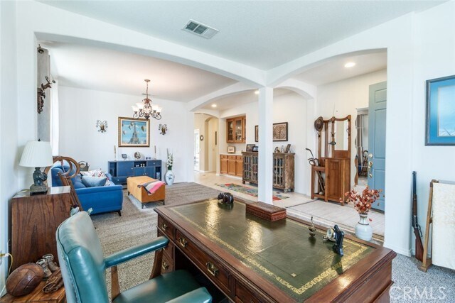 Building Photo - 4108 Club Vista Dr
