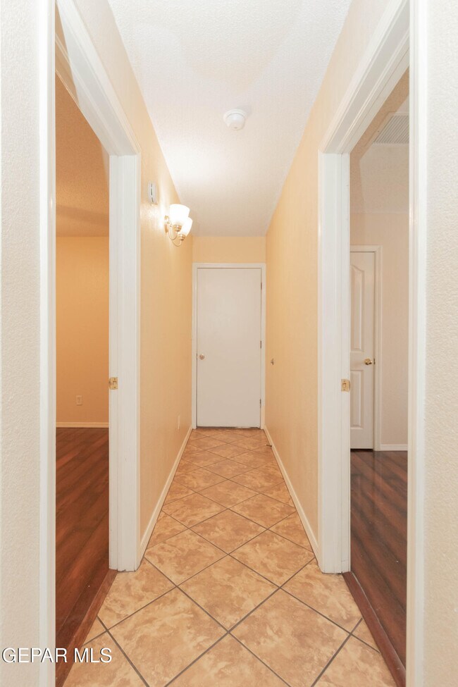 Building Photo - 5652 Rick Husband Dr