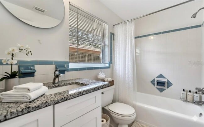 Building Photo - 1334 Tioga Ave.