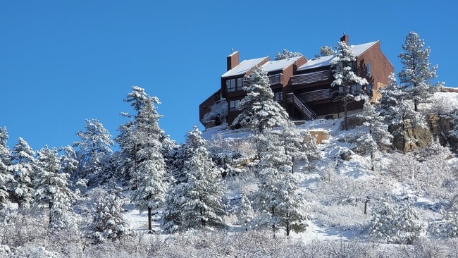 Building Photo - 4555 Sentinel Rock Terrace