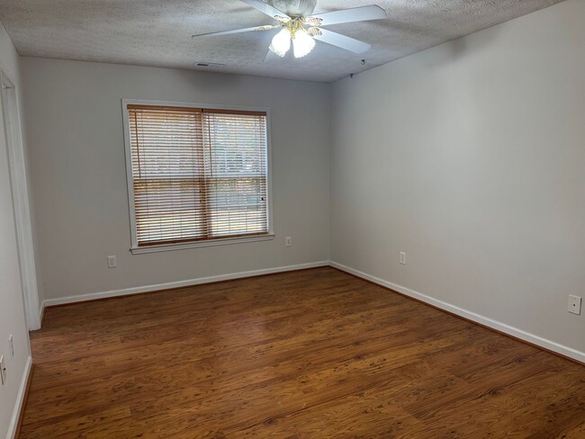 Building Photo - Beautiful home in Tucker Creek