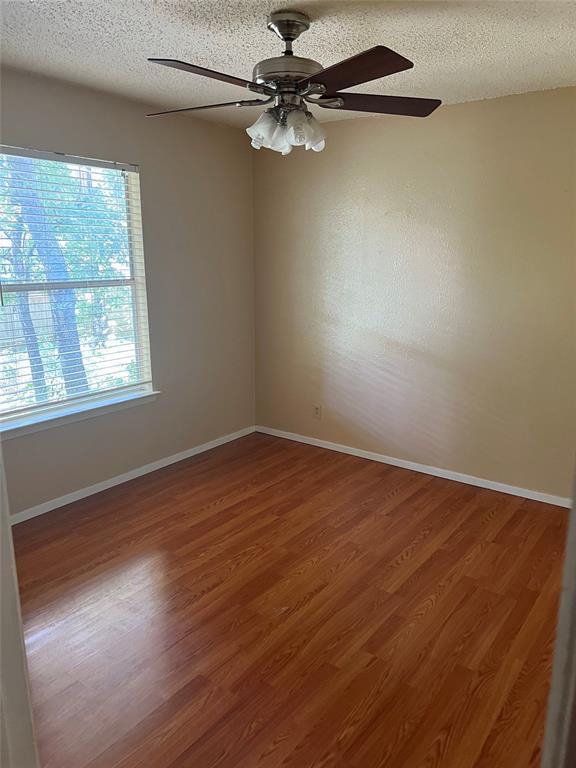 Building Photo - 8002 Clydesdale Dr