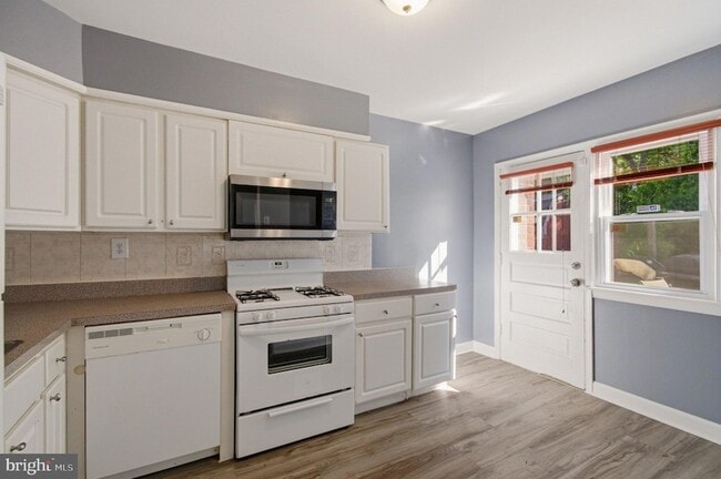 Building Photo - 4402 23rd Pkwy