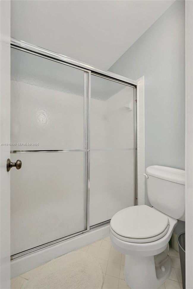 Building Photo - 2676 Carambola Cir N