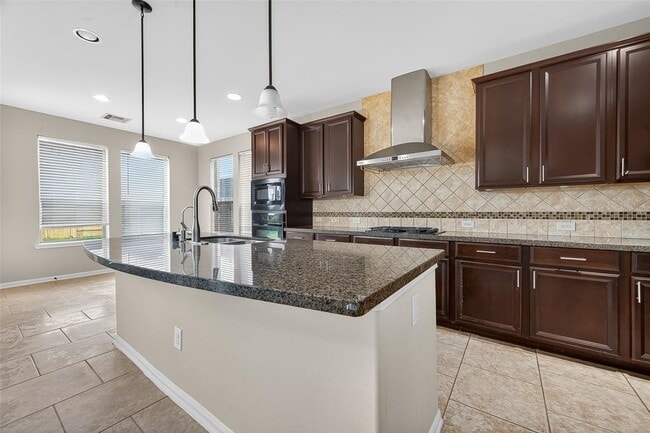 Building Photo - 603 Whitney Oaks Ln