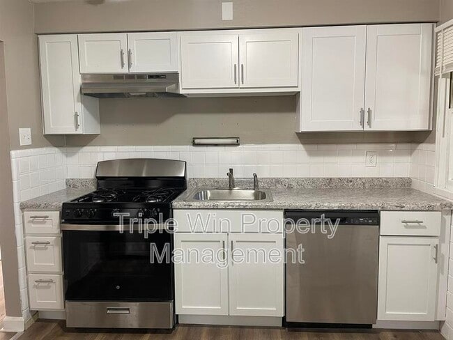 Building Photo - 1205 Nectar Dr