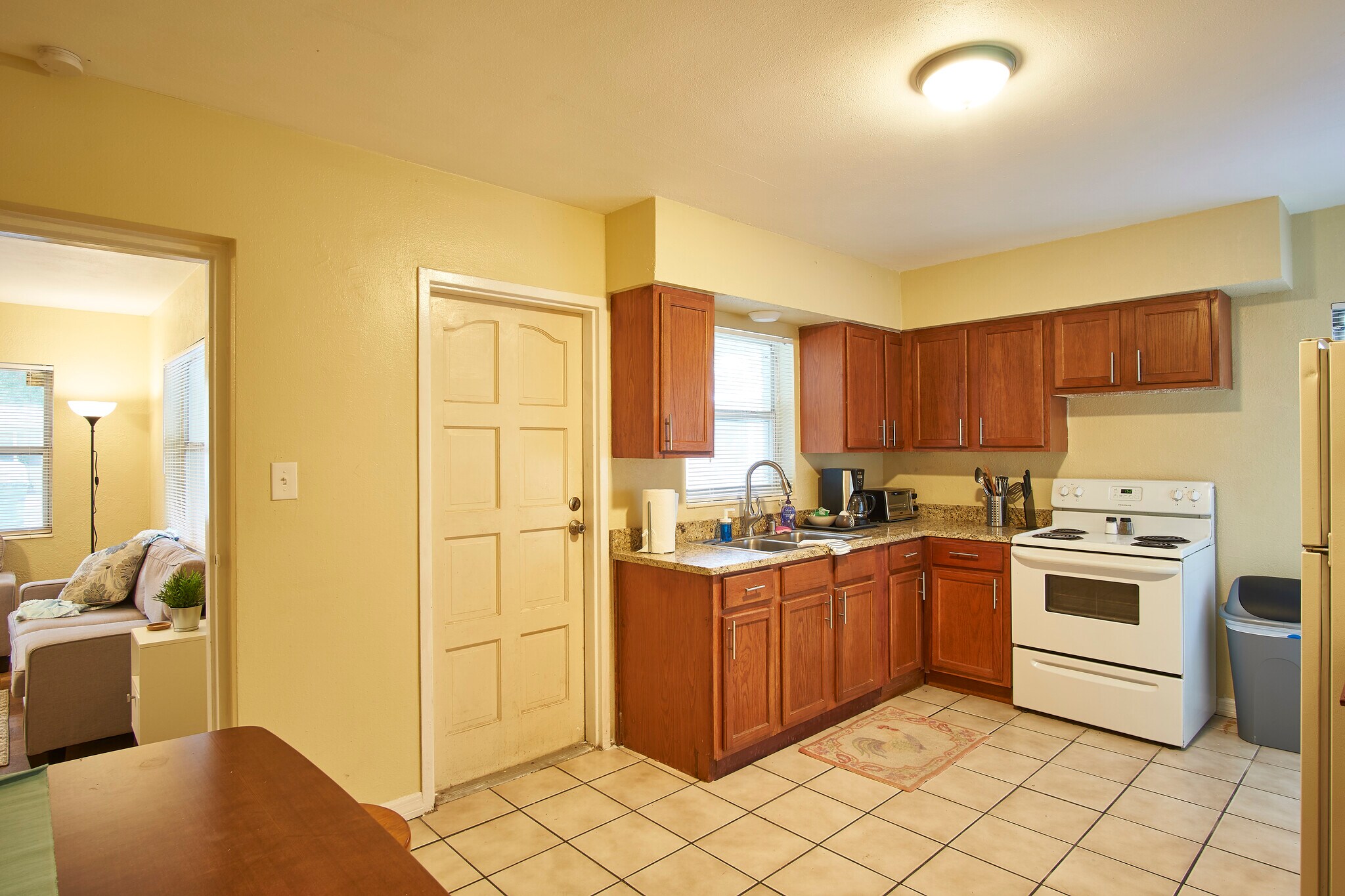 Building Photo - 1518 E Ellicott St