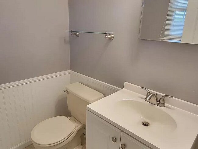 Building Photo - 9 Kiwi Loop