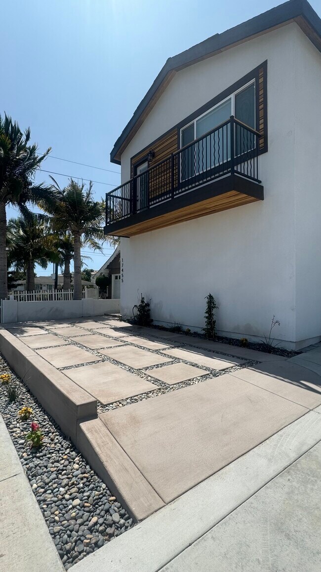 Building Photo - 17455 Marken Ln