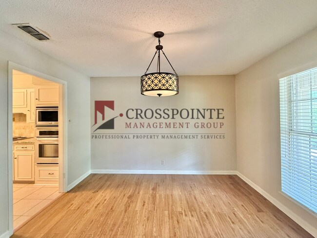 Building Photo - Wonderful updated home near UT Tyler, Available!