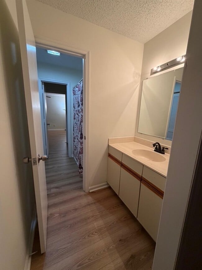 Building Photo - 6703 Jefferson Pl